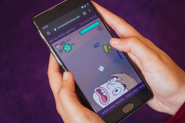 Czy gry na smartfon są popularniejsze niż komputerowe?